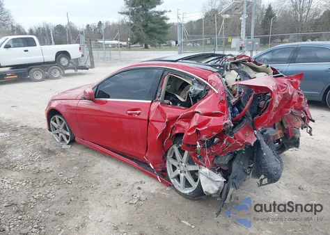 2013 Mercedes-Benz C 250 from USA, damaged, VIN WDDGJ4HB8DG054917